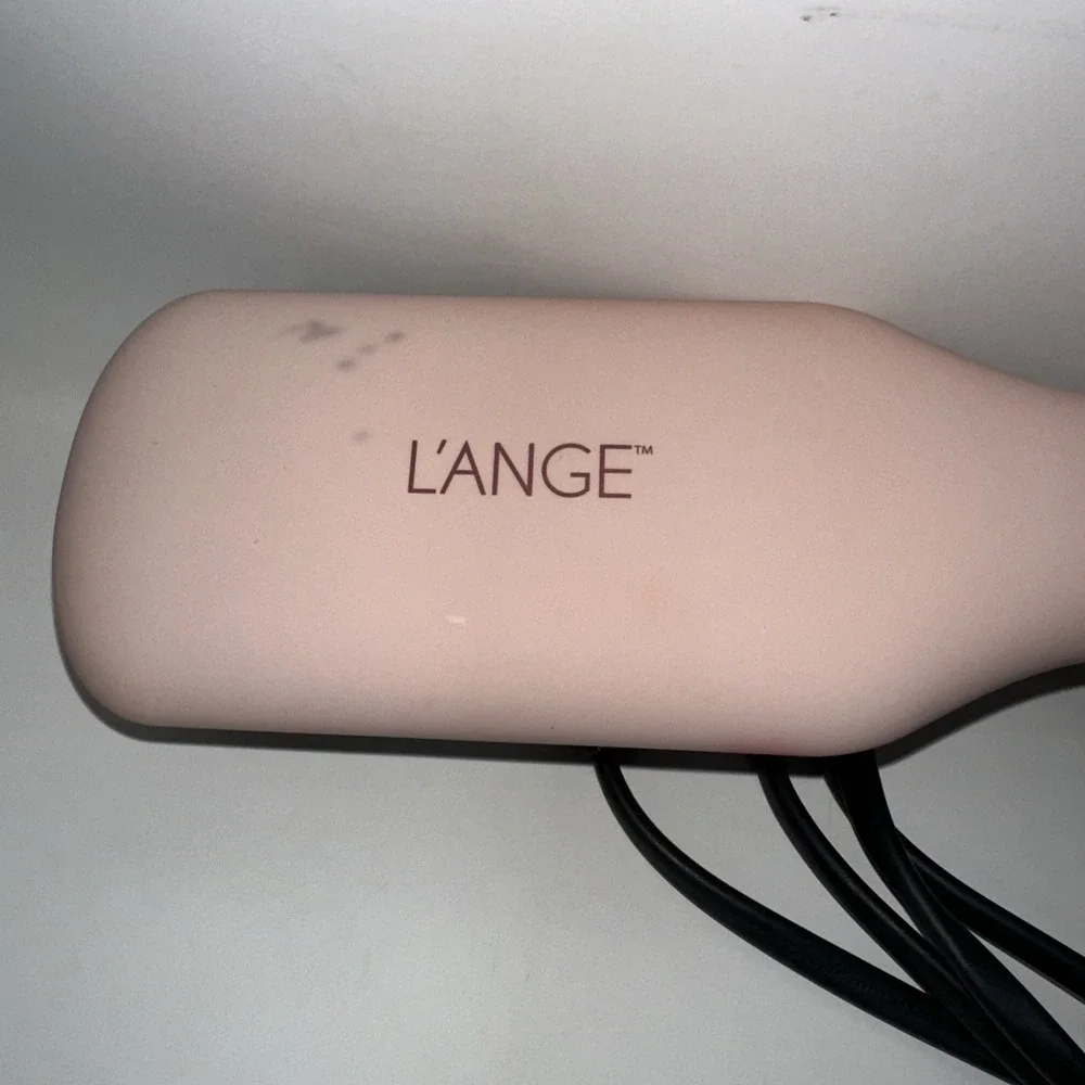 Blush ange le